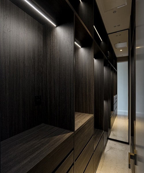 Walk in wardrobe lighting